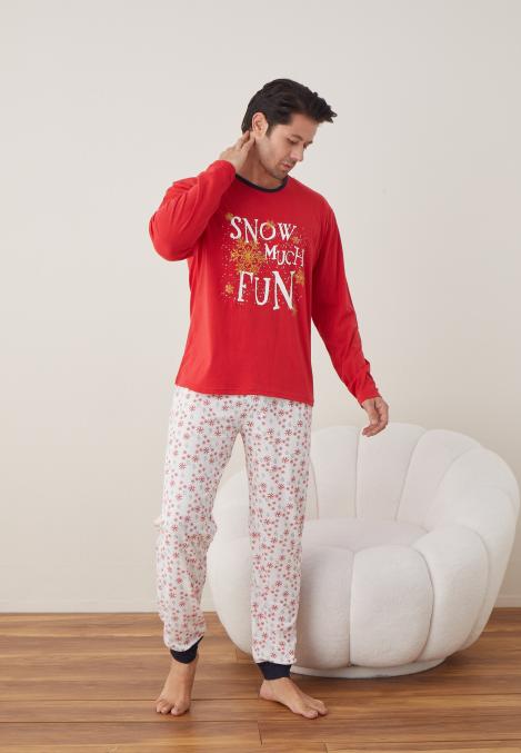Pijama barbati Craciun "SNOW MUCH FUN" , maneca lunga ,pantaloni lungi,Culoare Rosu ,Engros